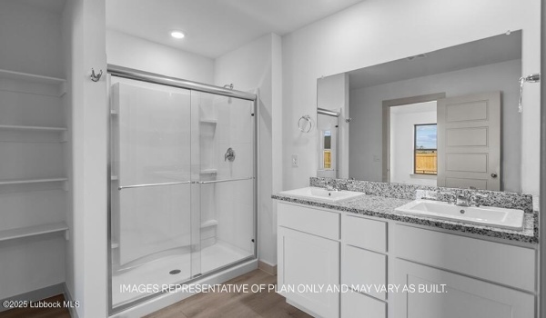 7426 9th Street, Lubbock, TX 79416, 4 Habitaciones Habitaciones , ,2 BañosBaños,Residential,En Venta,7426 9th Street,202553724