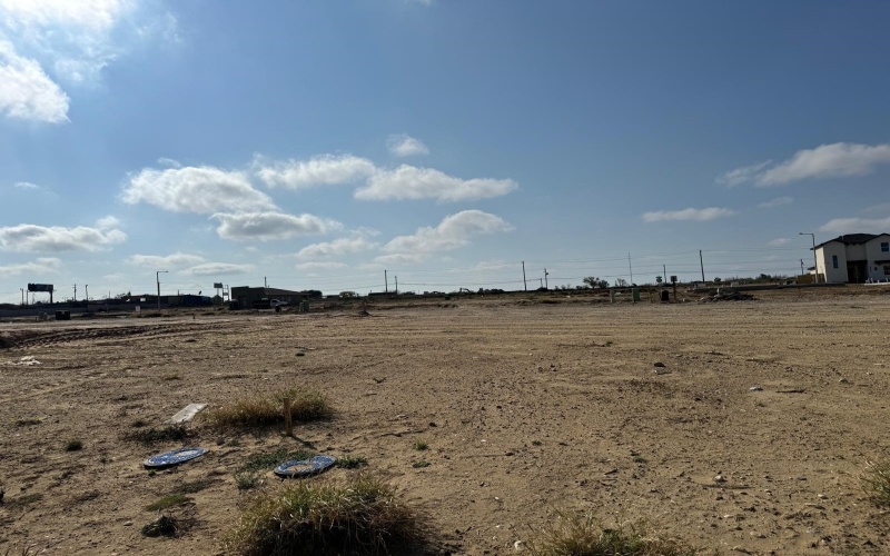5903 Tavo Dr., laredo, TX 78045, 4 Bedrooms Bedrooms, ,2 BathroomsBathrooms,Residential,For Sale,5903 Tavo Dr.,20250689