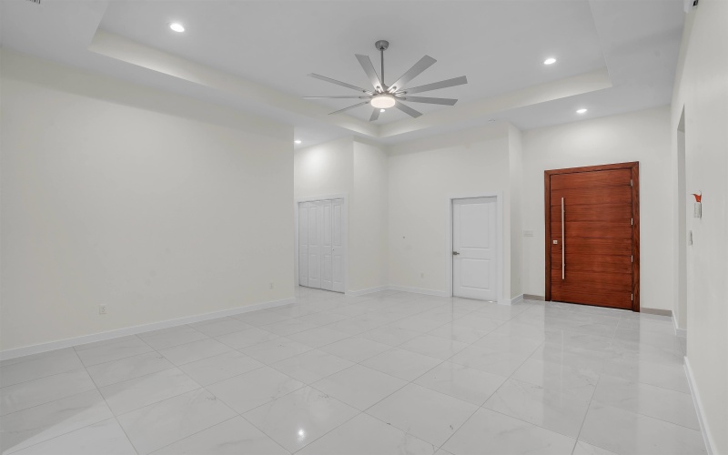 302 Pomian Ct, Laredo, TX 78045, 3 Bedrooms Bedrooms, ,2 BathroomsBathrooms,Residential,For Sale,302 Pomian Ct,20250794
