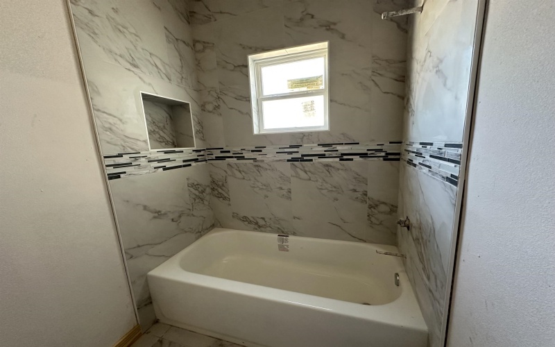 1613 Tutor Dr., Laredo, TX 78045, 3 Bedrooms Bedrooms, ,2 BathroomsBathrooms,Residential,For Sale,1613 Tutor Dr.,20251229