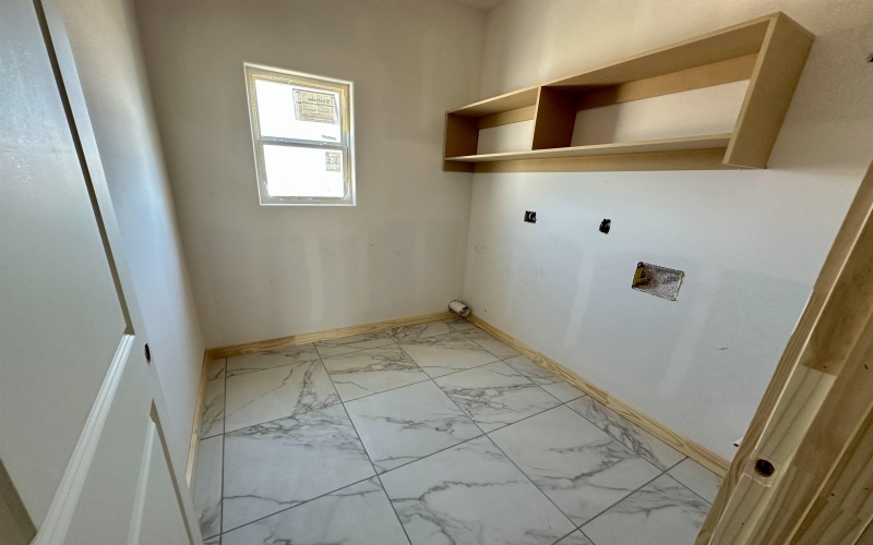1613 Tutor Dr., Laredo, TX 78045, 3 Bedrooms Bedrooms, ,2 BathroomsBathrooms,Residential,For Sale,1613 Tutor Dr.,20251229