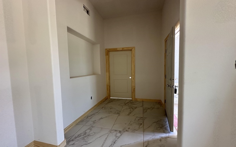 1613 Tutor Dr., Laredo, TX 78045, 3 Bedrooms Bedrooms, ,2 BathroomsBathrooms,Residential,For Sale,1613 Tutor Dr.,20251229