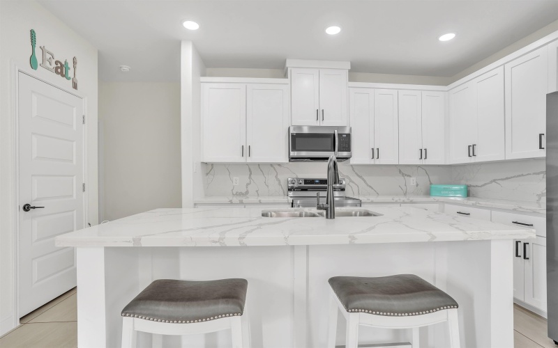 715 Journey Loop, Laredo, TX 78045, 3 Bedrooms Bedrooms, ,2 BathroomsBathrooms,Residential,For Sale,715 Journey Loop,20251314