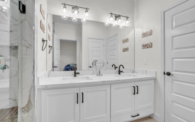 715 Journey Loop, Laredo, TX 78045, 3 Bedrooms Bedrooms, ,2 BathroomsBathrooms,Residential,For Sale,715 Journey Loop,20251314