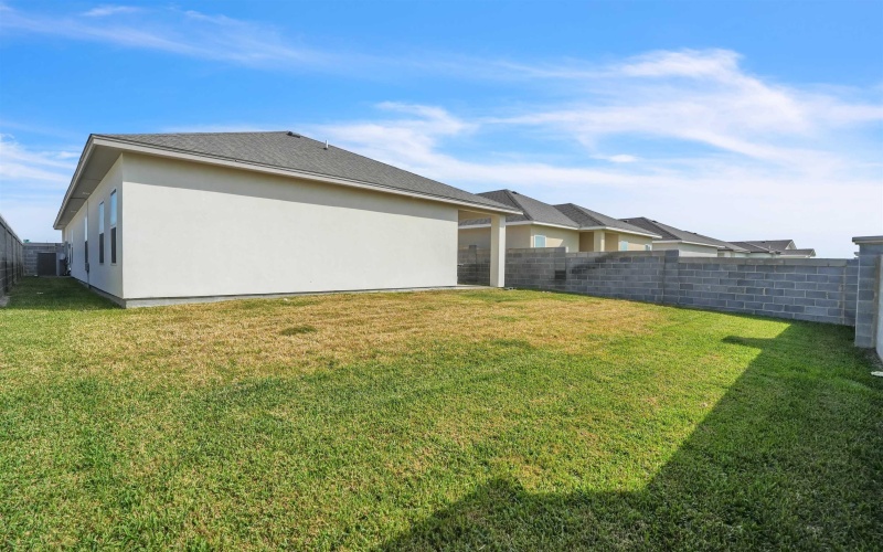 715 Journey Loop, Laredo, TX 78045, 3 Bedrooms Bedrooms, ,2 BathroomsBathrooms,Residential,For Sale,715 Journey Loop,20251314