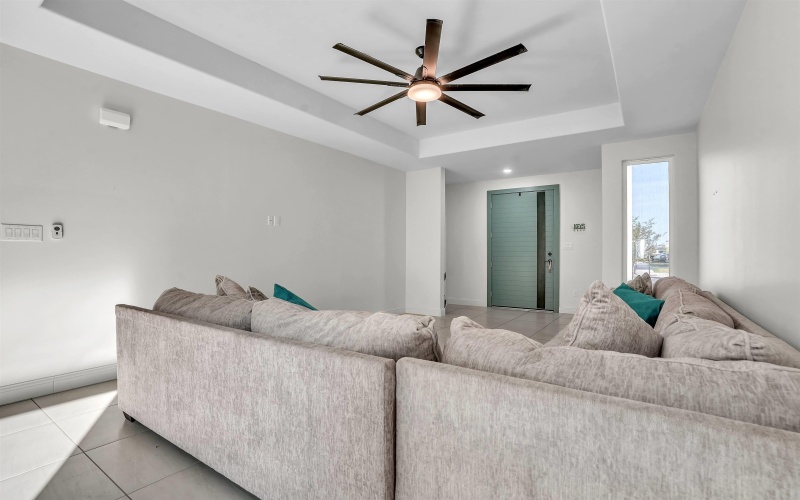 715 Journey Loop, Laredo, TX 78045, 3 Bedrooms Bedrooms, ,2 BathroomsBathrooms,Residential,For Sale,715 Journey Loop,20251314