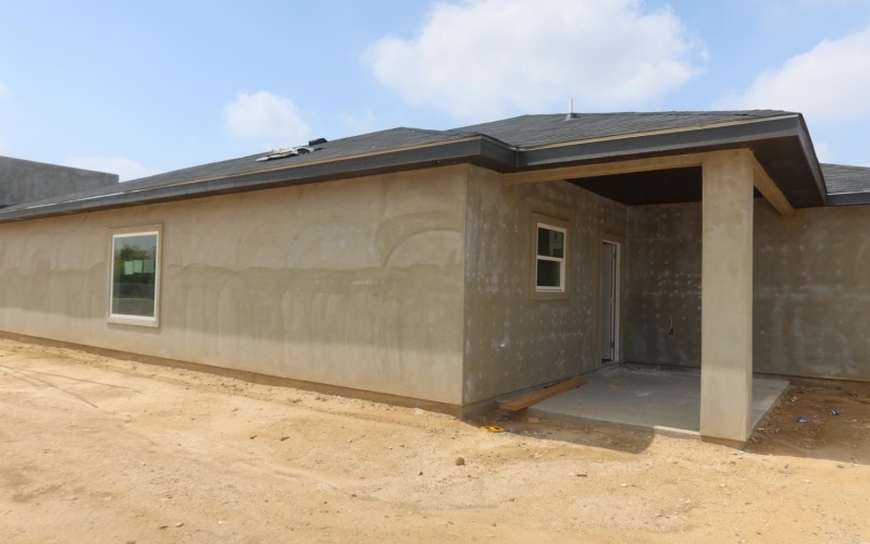 2406 Durazno Ct., Laredo, TX 78046, 3 Bedrooms Bedrooms, ,2 BathroomsBathrooms,Residential,For Sale,2406 Durazno Ct.,20251319