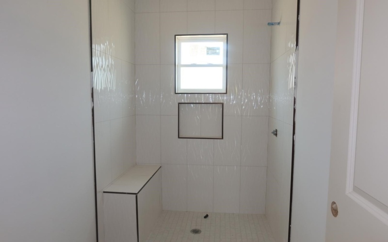 2406 Durazno Ct., Laredo, TX 78046, 3 Bedrooms Bedrooms, ,2 BathroomsBathrooms,Residential,For Sale,2406 Durazno Ct.,20251319
