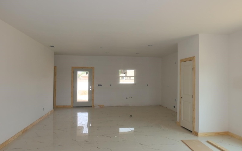 2406 Durazno Ct., Laredo, TX 78046, 3 Bedrooms Bedrooms, ,2 BathroomsBathrooms,Residential,For Sale,2406 Durazno Ct.,20251319