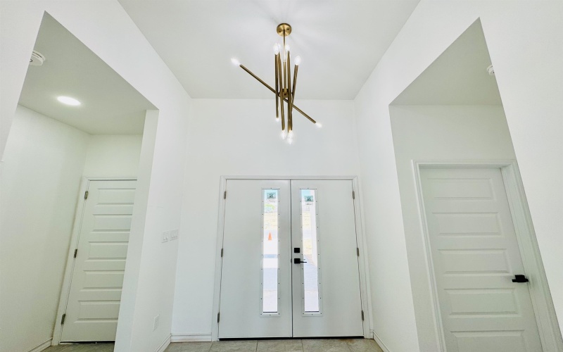 211 Lusitano Dr., Laredo, TX 78046, 3 Bedrooms Bedrooms, ,2 BathroomsBathrooms,Residential,For Sale,211 Lusitano Dr.,20251503