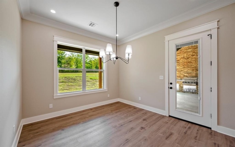 1054 Waters Edge Drive, Denison, TX 75020, 4 Bedrooms Bedrooms, ,3 BathroomsBathrooms,Residential,For Sale,1054 Waters Edge Drive,20507460