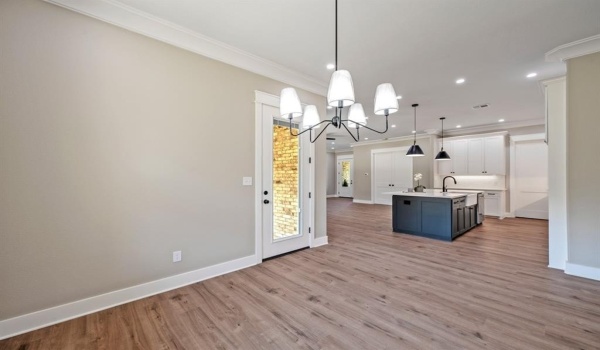 1054 Waters Edge Drive, Denison, TX 75020, 4 Bedrooms Bedrooms, ,3 BathroomsBathrooms,Residential,For Sale,1054 Waters Edge Drive,20507460