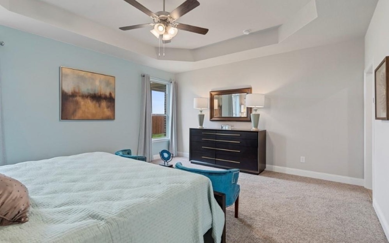 810 BOLIVAR Street, Midlothian, TX 76065, 5 Habitaciones Habitaciones , ,3 BañosBaños,Residential,En Venta,810 BOLIVAR Street,20349635