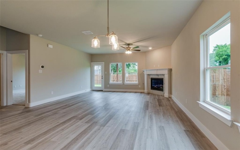 602 Kyle Drive, Tioga, TX 76271, 4 Bedrooms Bedrooms, ,3 BathroomsBathrooms,Residential,For Sale,602 Kyle Drive,20355200