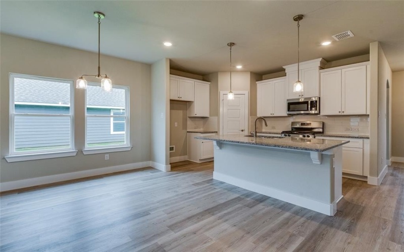 602 Kyle Drive, Tioga, TX 76271, 4 Bedrooms Bedrooms, ,3 BathroomsBathrooms,Residential,For Sale,602 Kyle Drive,20355200
