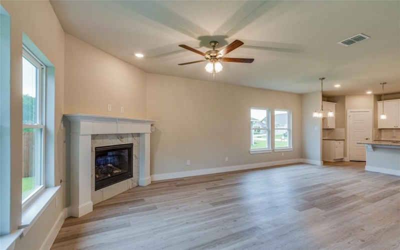 602 Kyle Drive, Tioga, TX 76271, 4 Bedrooms Bedrooms, ,3 BathroomsBathrooms,Residential,For Sale,602 Kyle Drive,20355200