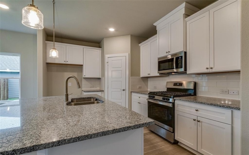 602 Kyle Drive, Tioga, TX 76271, 4 Bedrooms Bedrooms, ,3 BathroomsBathrooms,Residential,For Sale,602 Kyle Drive,20355200