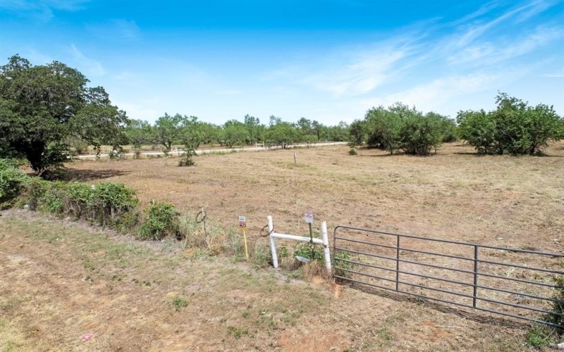 1882 Old Mineral Wells Highway, Weatherford, TX 76088, ,Commercial Sale,For Sale,1882 Old Mineral Wells Highway,20394451