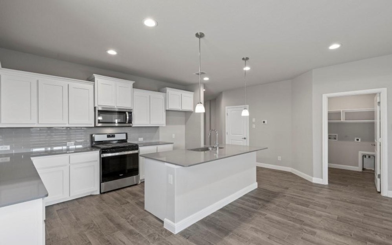 208 DUNMORE Drive, Fort Worth, TX 76052, 4 Bedrooms Bedrooms, ,2 BathroomsBathrooms,Residential,For Sale,208 DUNMORE Drive,20397014