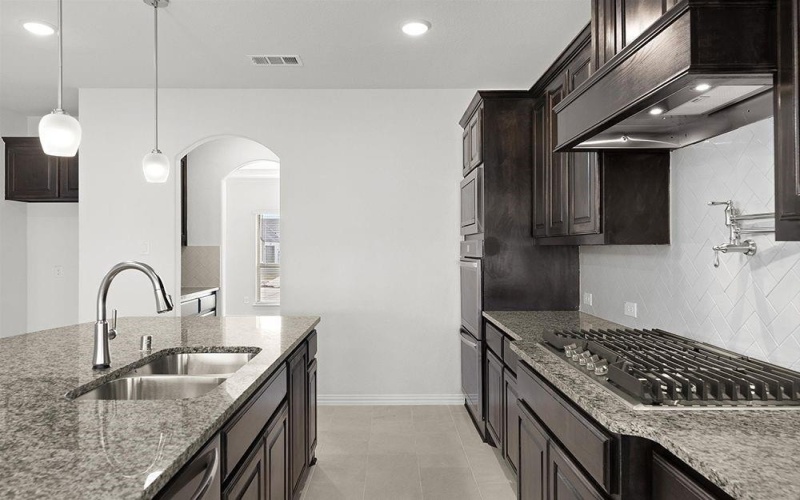 370 Broadmoor Lane, Ovilla, TX 75154, 4 Habitaciones Habitaciones , ,3 BañosBaños,Residential,En Venta,370 Broadmoor Lane,20404141
