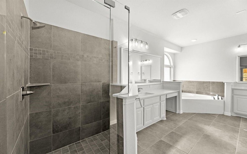 370 Broadmoor Lane, Ovilla, TX 75154, 4 Habitaciones Habitaciones , ,3 BañosBaños,Residential,En Venta,370 Broadmoor Lane,20404141