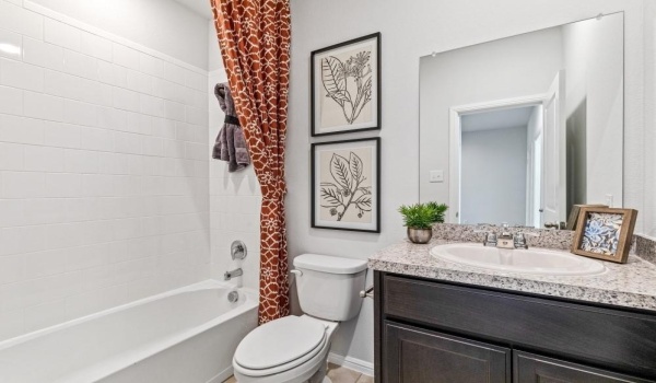 621 SAND POINT Drive, Fort Worth, TX 76131, 4 Bedrooms Bedrooms, ,3 BathroomsBathrooms,Residential,For Sale,621 SAND POINT Drive,20409095