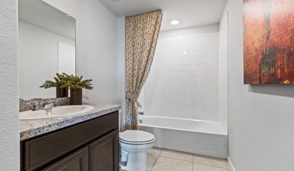621 SAND POINT Drive, Fort Worth, TX 76131, 4 Bedrooms Bedrooms, ,3 BathroomsBathrooms,Residential,For Sale,621 SAND POINT Drive,20409095