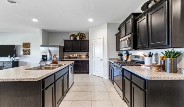 621 SAND POINT Drive, Fort Worth, TX 76131, 4 Bedrooms Bedrooms, ,3 BathroomsBathrooms,Residential,For Sale,621 SAND POINT Drive,20409095