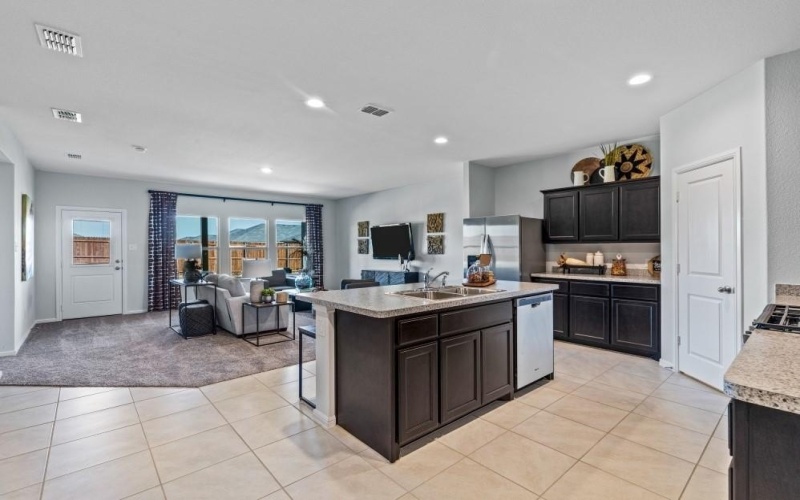 621 SAND POINT Drive, Fort Worth, TX 76131, 4 Bedrooms Bedrooms, ,3 BathroomsBathrooms,Residential,For Sale,621 SAND POINT Drive,20409095