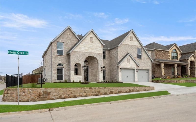 5436 Caesar Creek Court, Fort Worth, TX 76179, 4 Bedrooms Bedrooms, ,5 BathroomsBathrooms,Residential,For Sale,5436 Caesar Creek Court,20427877