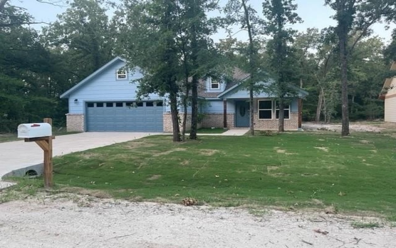 913 HILLBURN Drive, West Tawakoni, TX 75474, 3 Bedrooms Bedrooms, ,3 BathroomsBathrooms,Residential,For Sale,913 HILLBURN Drive,20428679
