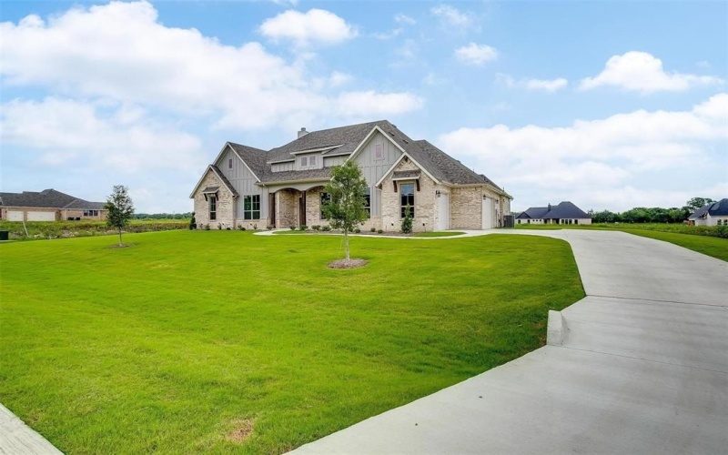 131 Aria Drive, Waxahachie, TX 75165, 4 Bedrooms Bedrooms, ,3 BathroomsBathrooms,Residential,For Sale,131 Aria Drive,20453595