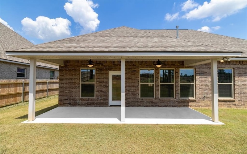 327 HUMMINGBIRD Lane, Princeton, LA 71067, 3 Bedrooms Bedrooms, ,2 BathroomsBathrooms,Residential,For Sale,327 HUMMINGBIRD Lane,20456720