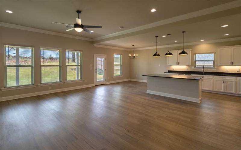 327 HUMMINGBIRD Lane, Princeton, LA 71067, 3 Bedrooms Bedrooms, ,2 BathroomsBathrooms,Residential,For Sale,327 HUMMINGBIRD Lane,20456720