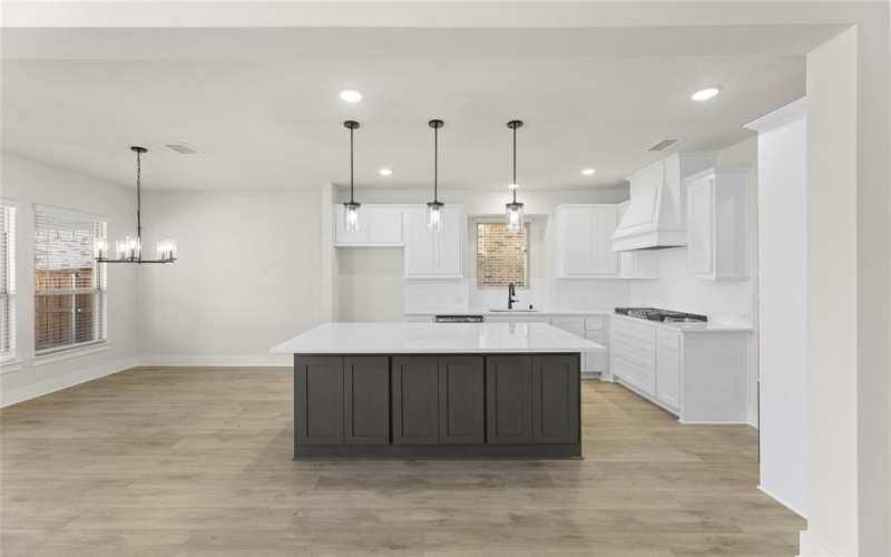 1319 Chisos Way, Forney, TX 75126, 5 Bedrooms Bedrooms, ,5 BathroomsBathrooms,Residential,For Sale,1319 Chisos Way,20457355