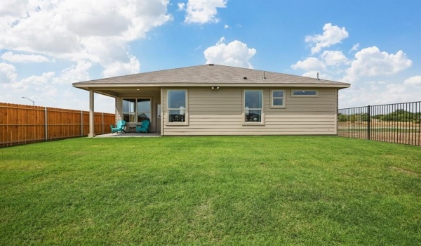 8913 BOULDER OAK Boulevard, Fort Worth, TX 76131, 4 Bedrooms Bedrooms, ,2 BathroomsBathrooms,Residential,For Sale,8913 BOULDER OAK Boulevard,20458124