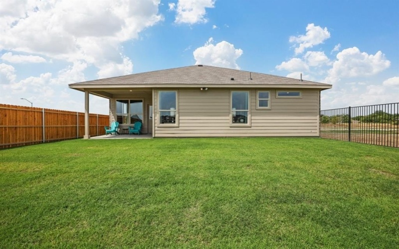 8913 BOULDER OAK Boulevard, Fort Worth, TX 76131, 4 Bedrooms Bedrooms, ,2 BathroomsBathrooms,Residential,For Sale,8913 BOULDER OAK Boulevard,20458124