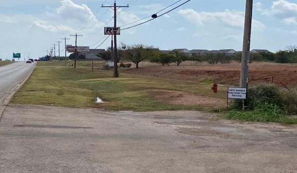 549 E Stamford Street, Abilene, TX 79601, ,Commercial Sale,For Sale,549 E Stamford Street,20462857