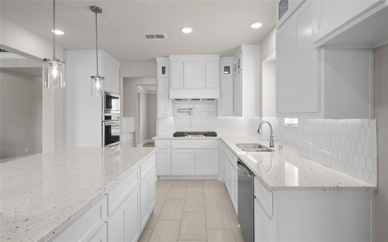 341 Penrose Drive, Ovilla, TX 75154, 5 Habitaciones Habitaciones , ,3 BañosBaños,Residential,En Venta,341 Penrose Drive,20463011