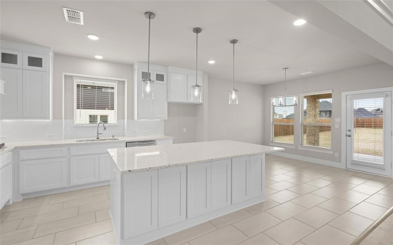341 Penrose Drive, Ovilla, TX 75154, 5 Habitaciones Habitaciones , ,3 BañosBaños,Residential,En Venta,341 Penrose Drive,20463011
