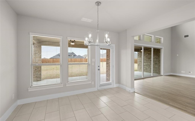 341 Penrose Drive, Ovilla, TX 75154, 5 Habitaciones Habitaciones , ,3 BañosBaños,Residential,En Venta,341 Penrose Drive,20463011