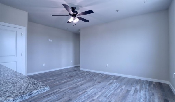 201 E 5th Street #TBD202, Ferris, TX 75125, 1 Bedroom Bedrooms, ,1 BathroomBathrooms,Residential Lease,For Rent,201 E 5th Street,20488985