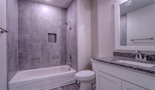 201 E 5th Street #TBD202, Ferris, TX 75125, 1 Bedroom Bedrooms, ,1 BathroomBathrooms,Residential Lease,For Rent,201 E 5th Street,20488985