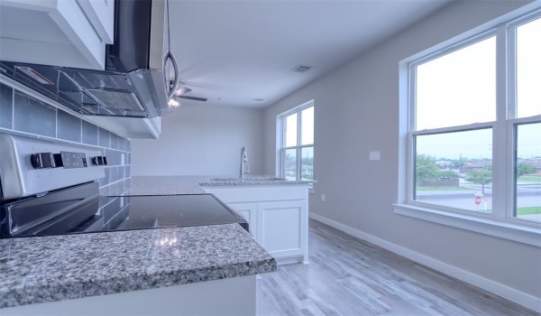 201 E 5th Street #TBD202, Ferris, TX 75125, 1 Bedroom Bedrooms, ,1 BathroomBathrooms,Residential Lease,For Rent,201 E 5th Street,20488985