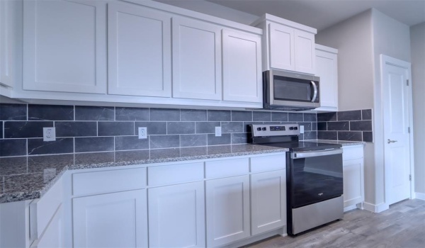 201 E 5th Street #TBD201, Ferris, TX 75125, 2 Bedrooms Bedrooms, ,1 BathroomBathrooms,Residential Lease,For Rent,201 E 5th Street,20488994