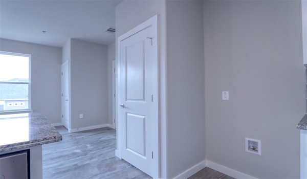 201 E 5th Street #TBD201, Ferris, TX 75125, 2 Bedrooms Bedrooms, ,1 BathroomBathrooms,Residential Lease,For Rent,201 E 5th Street,20488994