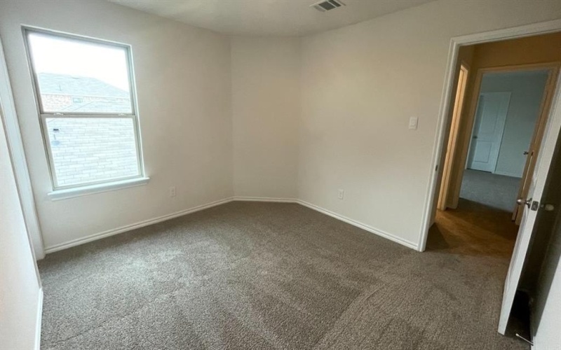 17300 Lake Ray Hubbard Drive, Forney, TX 75126, 4 Bedrooms Bedrooms, ,2 BathroomsBathrooms,Residential,For Sale,17300 Lake Ray Hubbard Drive,20489254