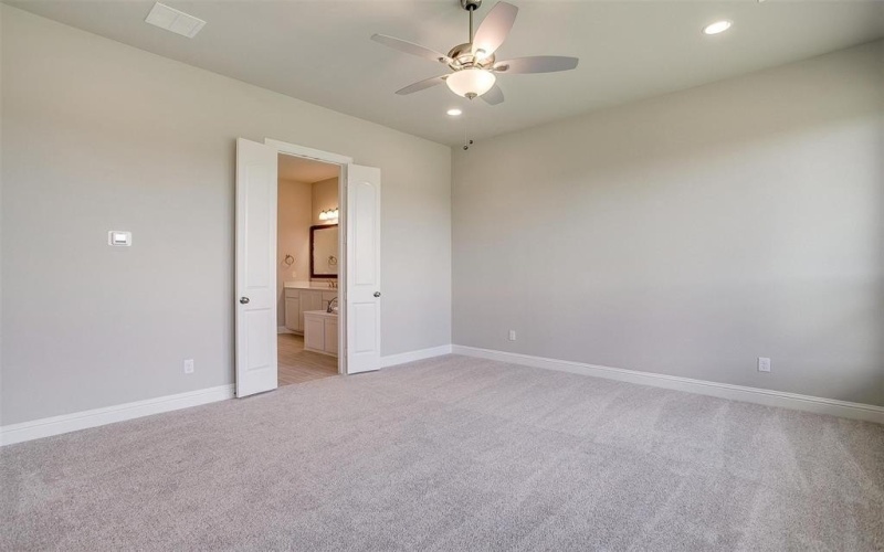 5621 Rutherford Drive, Midlothian, TX 76065, 3 Habitaciones Habitaciones , ,2 BañosBaños,Residential,En Venta,5621 Rutherford Drive,20496671