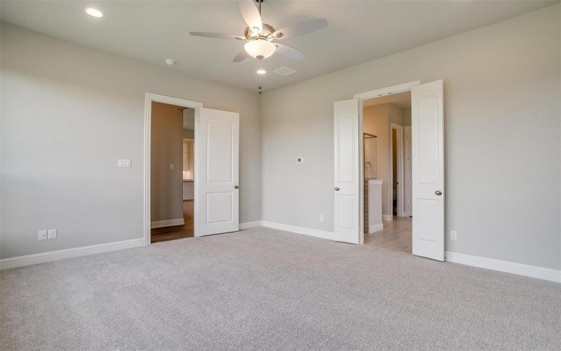 5621 Rutherford Drive, Midlothian, TX 76065, 3 Habitaciones Habitaciones , ,2 BañosBaños,Residential,En Venta,5621 Rutherford Drive,20496671