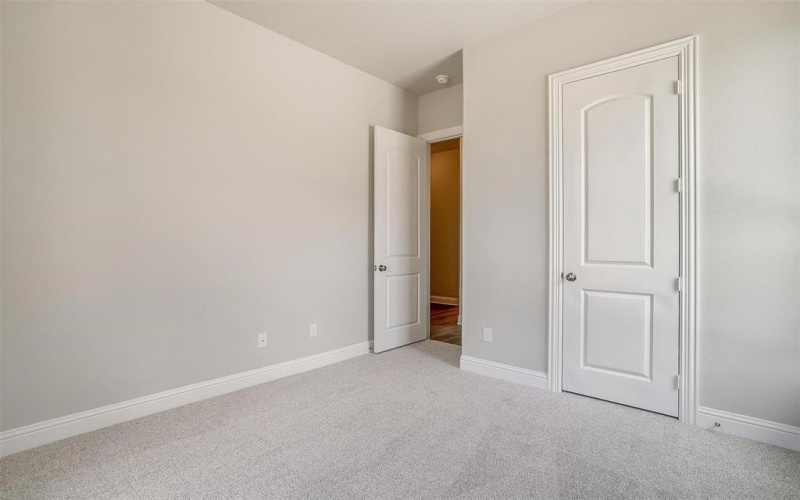 5621 Rutherford Drive, Midlothian, TX 76065, 3 Habitaciones Habitaciones , ,2 BañosBaños,Residential,En Venta,5621 Rutherford Drive,20496671
